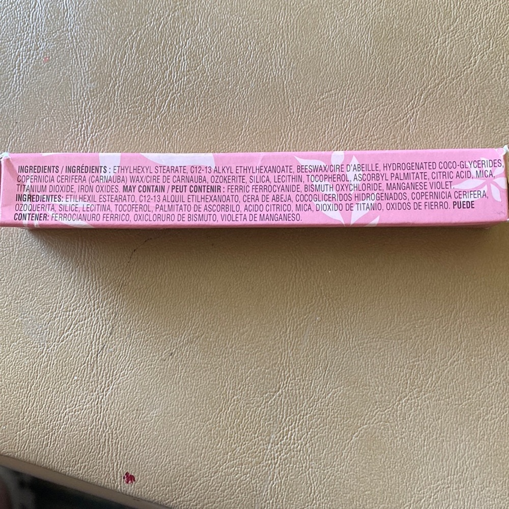 ❤️NEW❤️ Mary Kay Soft Luster Eye Color Stick - Violet Dawn - Picture 6 of 6